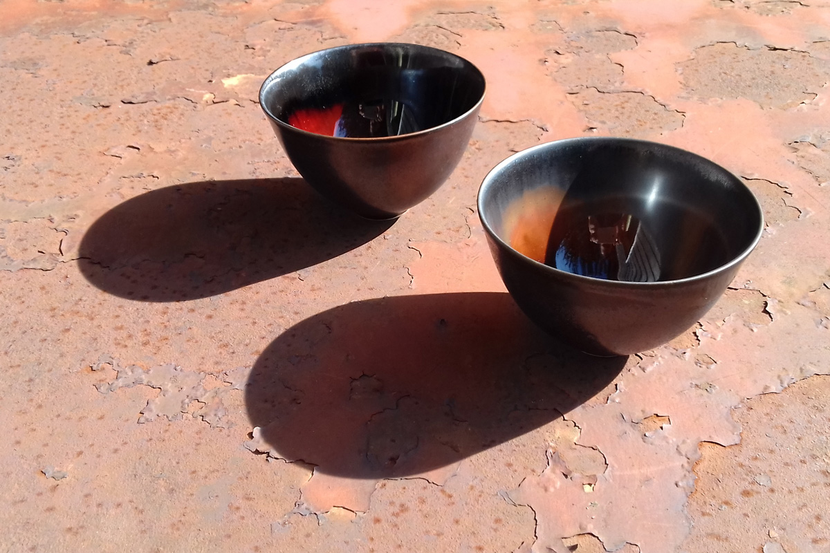 Cristine-Bath-artiste-ceramiste-coupe-porcelaine-coulee-emaillee-photo-Christine-Refalo